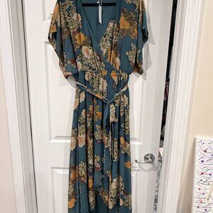 Baltic Born Kia Kimono 1XL in Jade Multi Floral